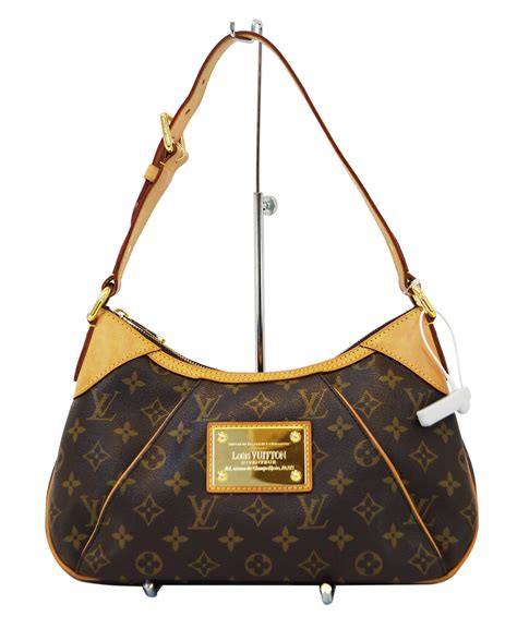 louis vuitton shoulder bag women.